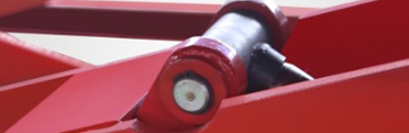 Oil filler hole